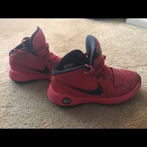 Nike sneakers red , size 6Y